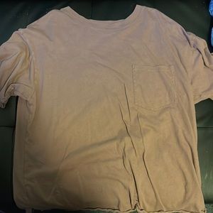 Short sleeve shirt with a pocket